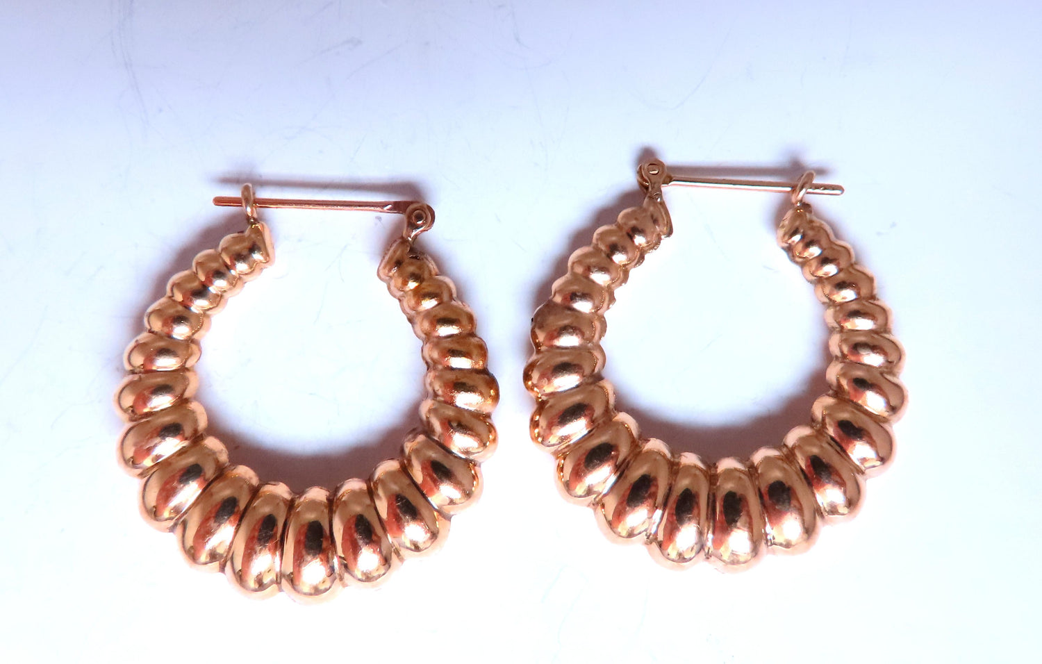 Semi Hoop Classic Lever Clip Earrings 14kt gold 12586 *v