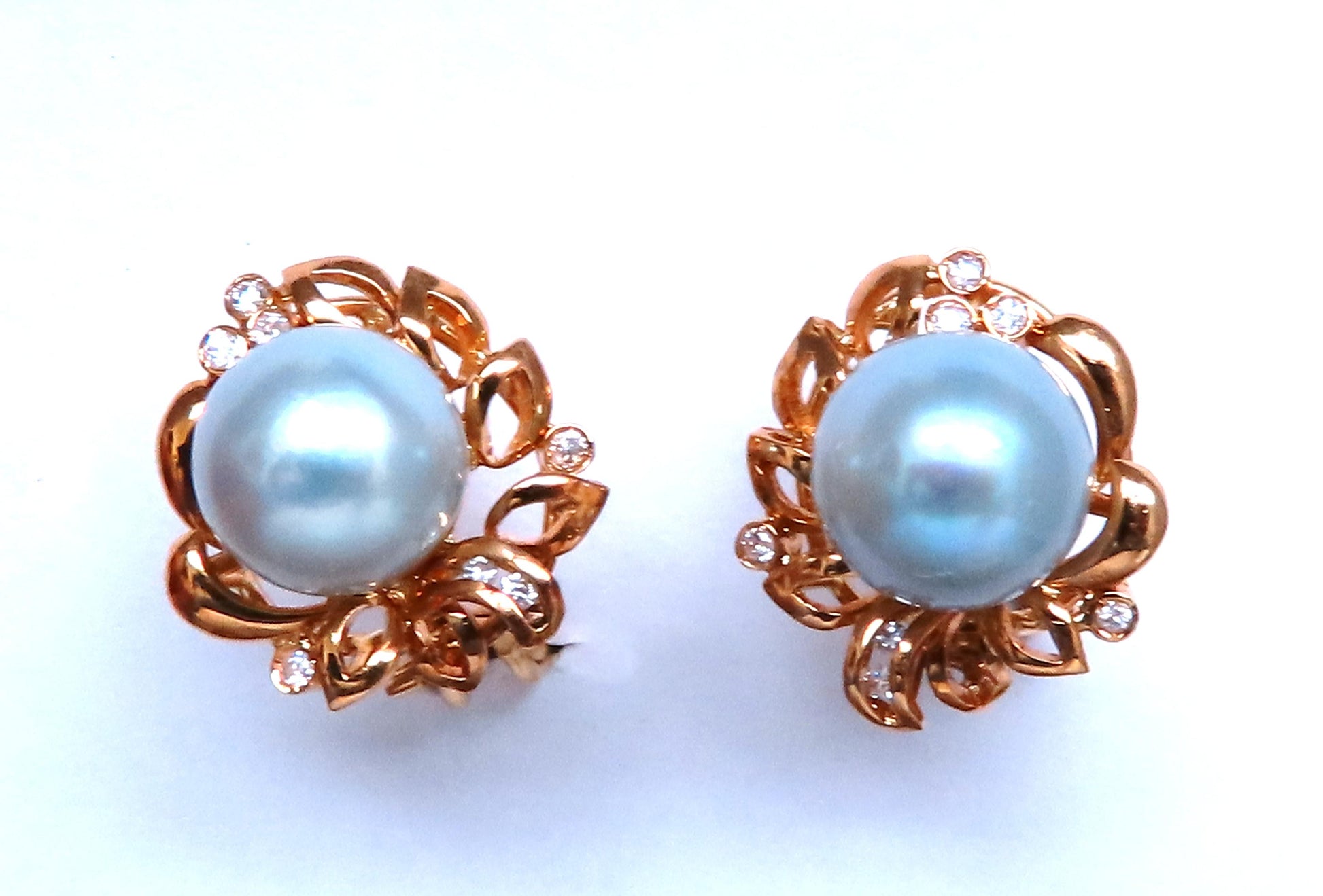 9mm Baby Blue South Sea Pearl Clip Earrings 18kt Gold 12592