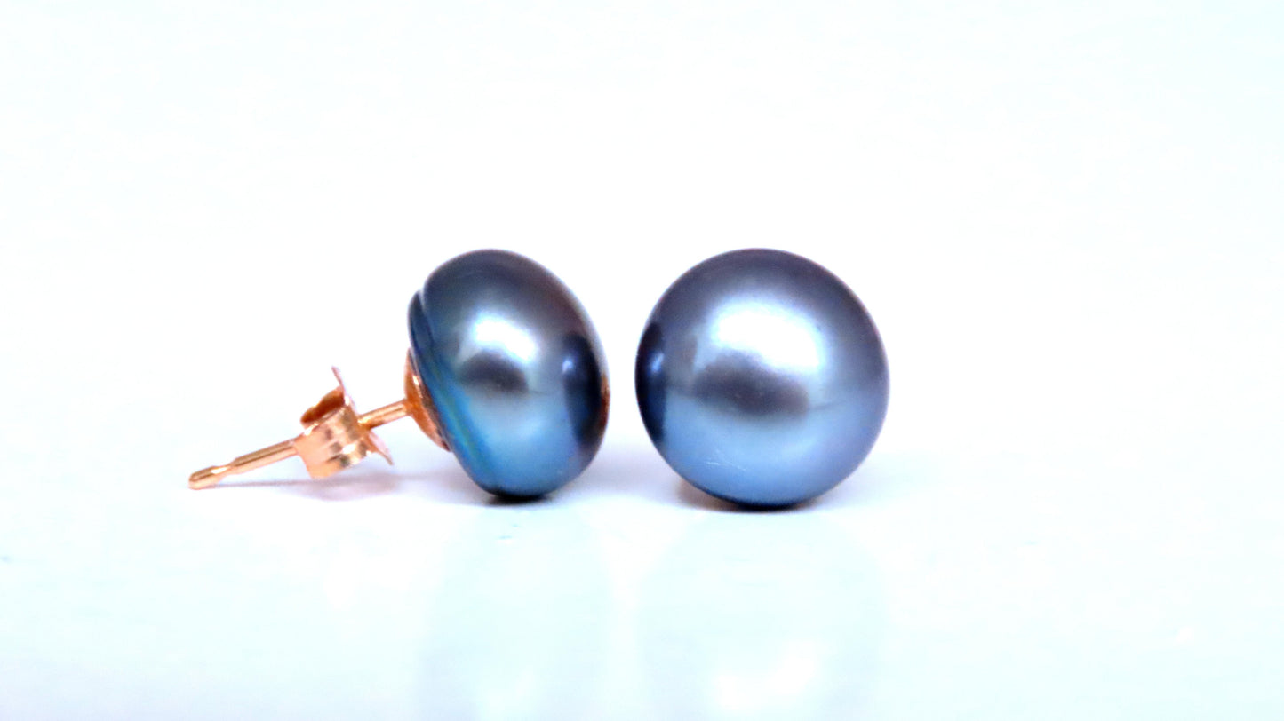 South Seas Peacock Gray Pearl Studs 14kt Gold 12589