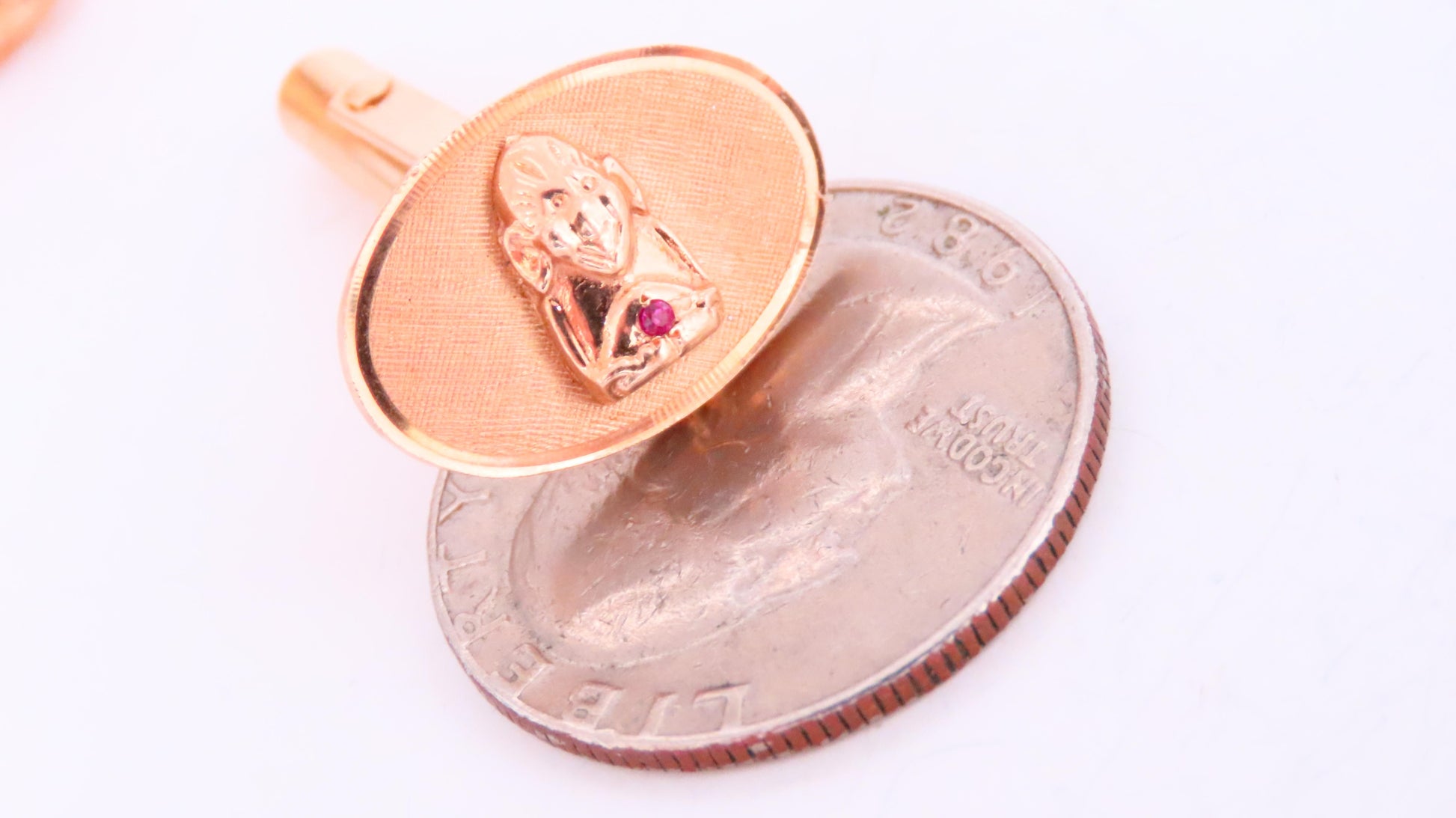 Unknown Design Cufflinks or Stud Set 14 Karat Gold Heavy 12608**