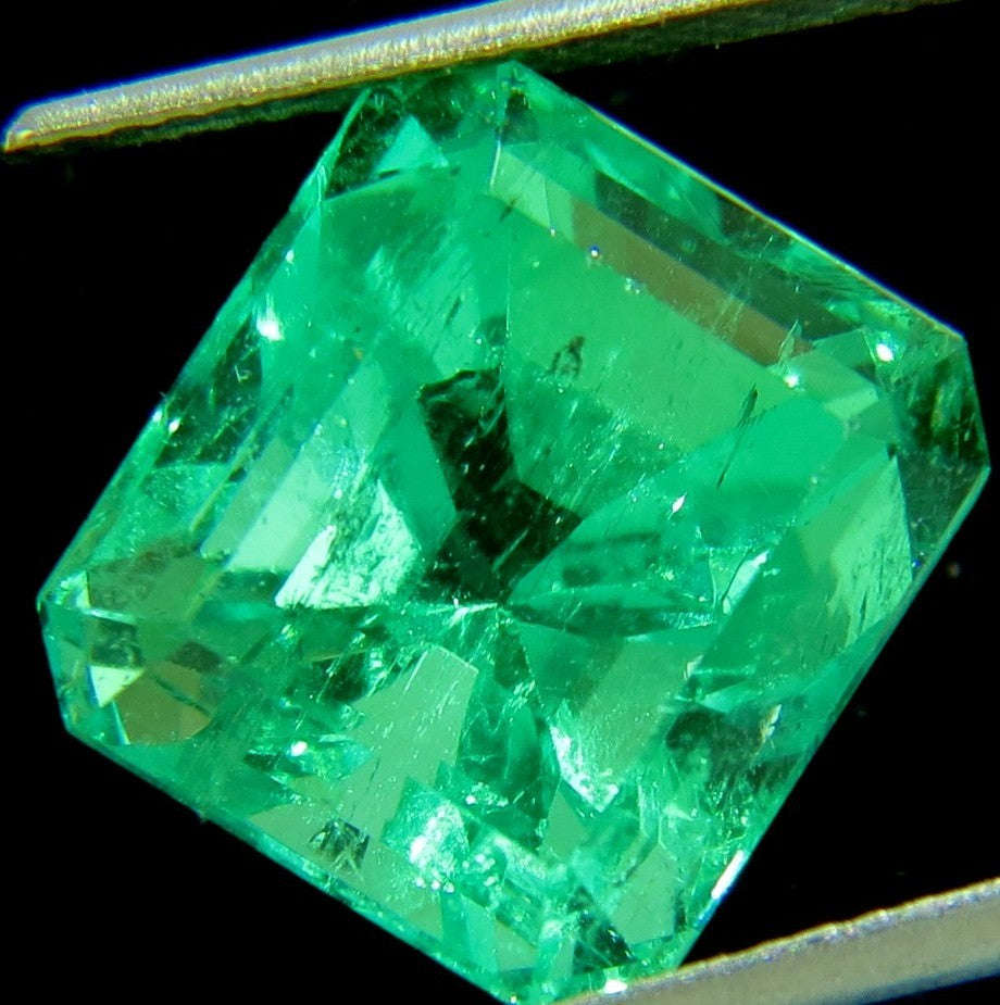 GIA Certified 10.16ct Natural Colombian Green Emerald Square Cut Prime Vivid *v