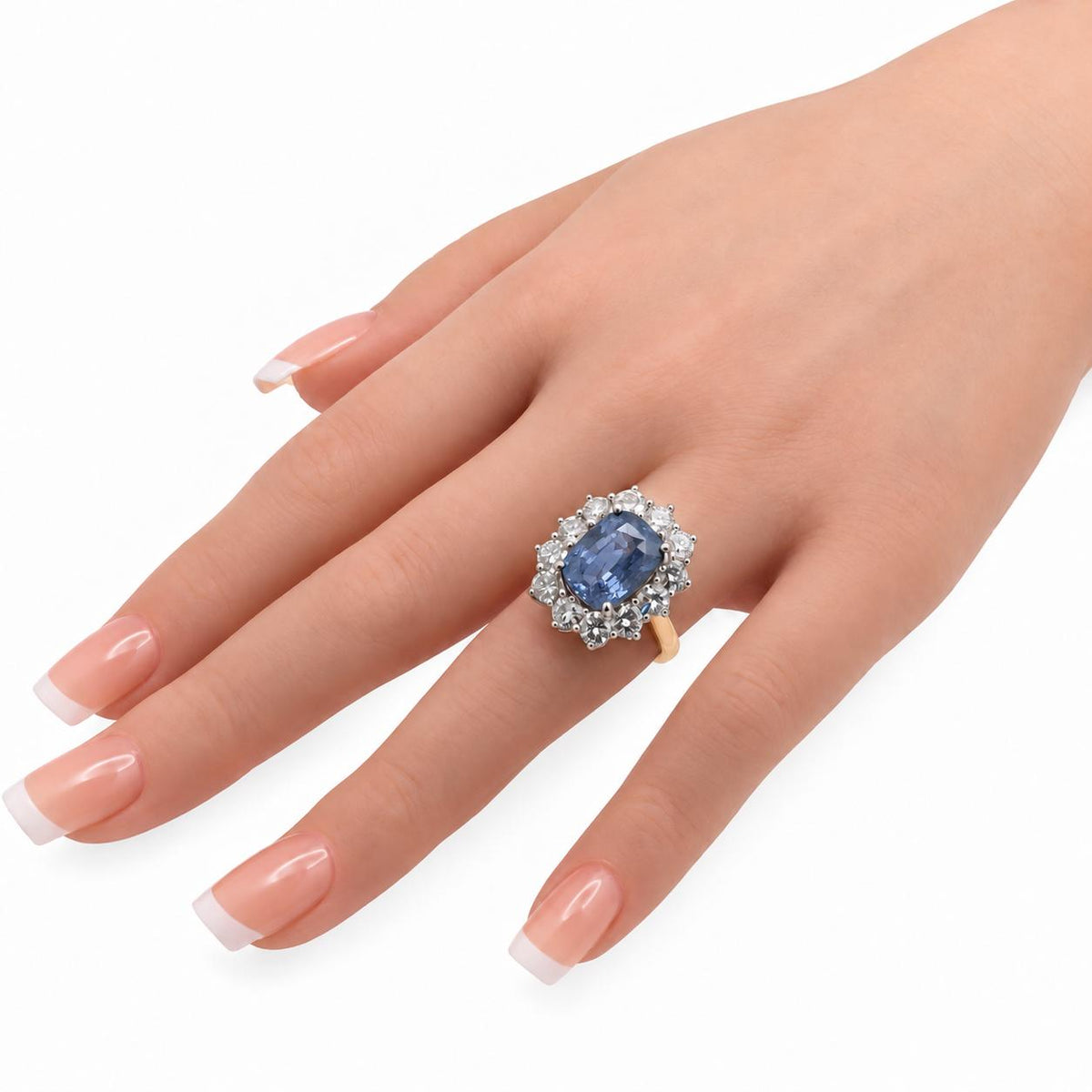 GIA Certified Natural 8.05ct Burma No Heat Sapphire Ring 18kt 95548