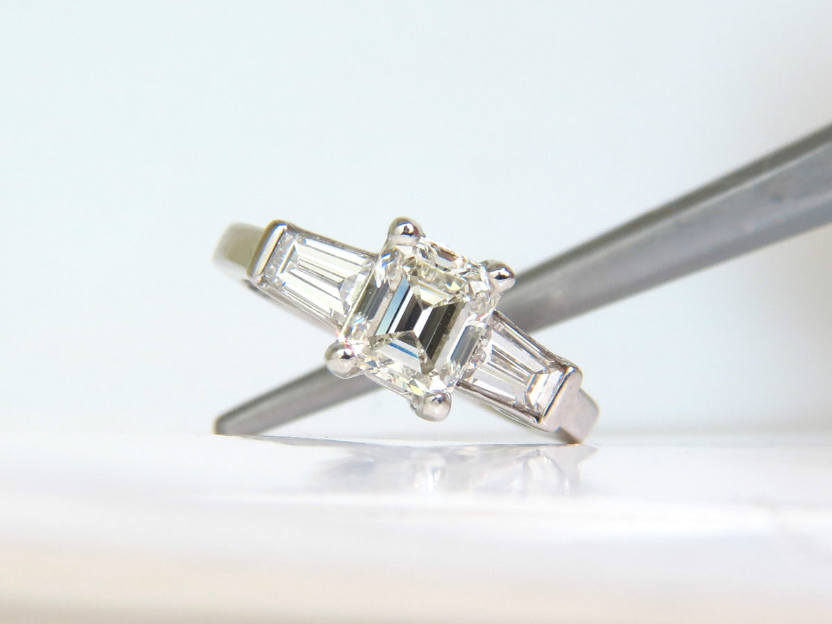 GIA CERTIFIED 1.06CT BRILLIANT EMERALD CUT NATURAL DIAMOND RING J/VVS2 *v