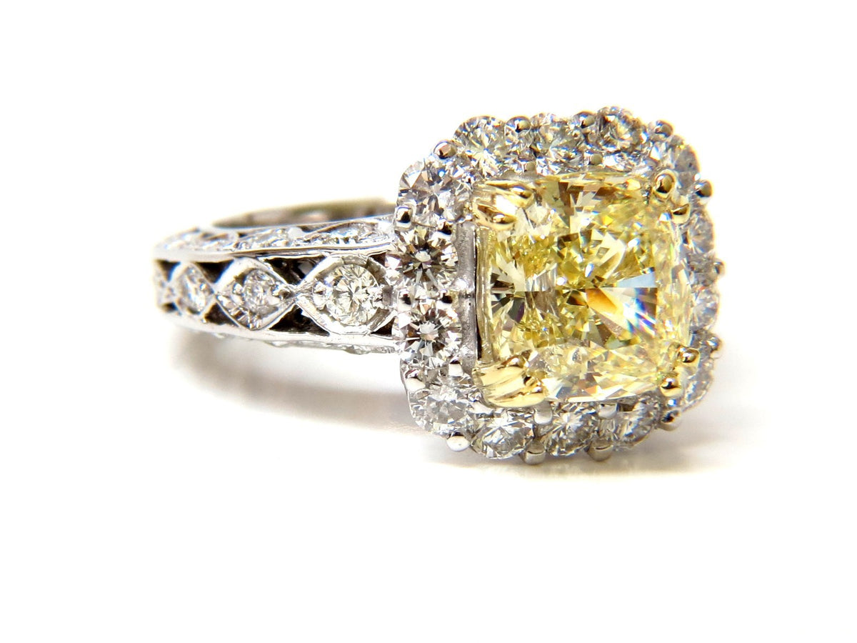 GIA CERTIFIED 5.52CT CUSHION NATURAL FANCY YELLOW DIAMOND CLUSTER RING VVS1 *v