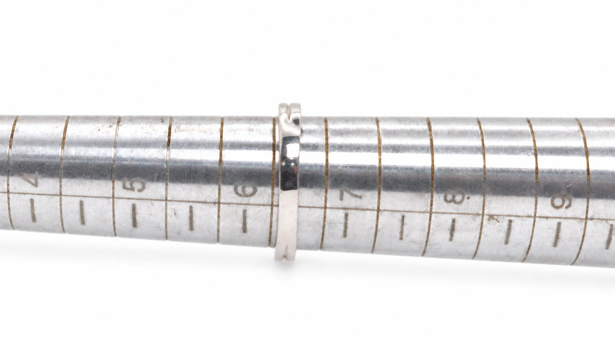 Classic 4 Natural Diamonds Band .30ct Platinum Ring 95565