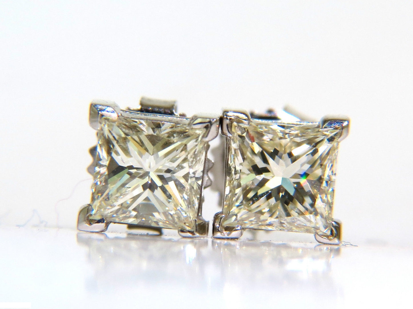 2.00CT NATURAL PRINCESS CUT DIAMOND STUD EARRINGS J/SI-1 14K