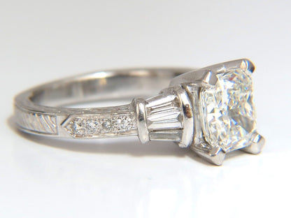 GIA certified 2.00ct. Cushion cut diamond ring G/VVS-2 platinum classic baguette