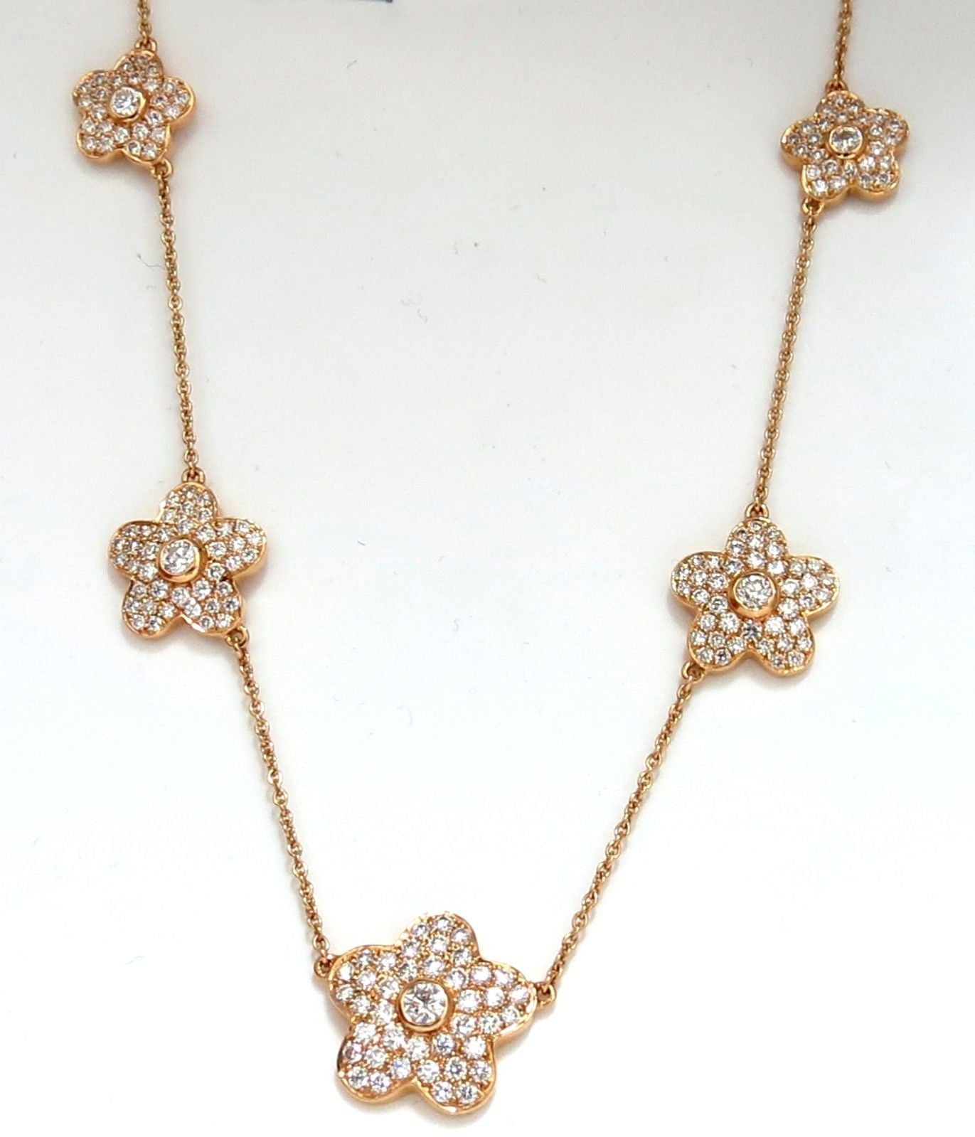 Designer Aspery & Guldag 3.50ct. natural diamonds necklace & earrings 18kt E/vs