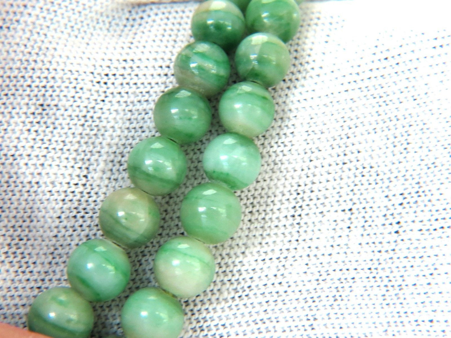 290ct GIA Certified 10.20mm NATURAL GREEN JADE BEAD NECKLACE