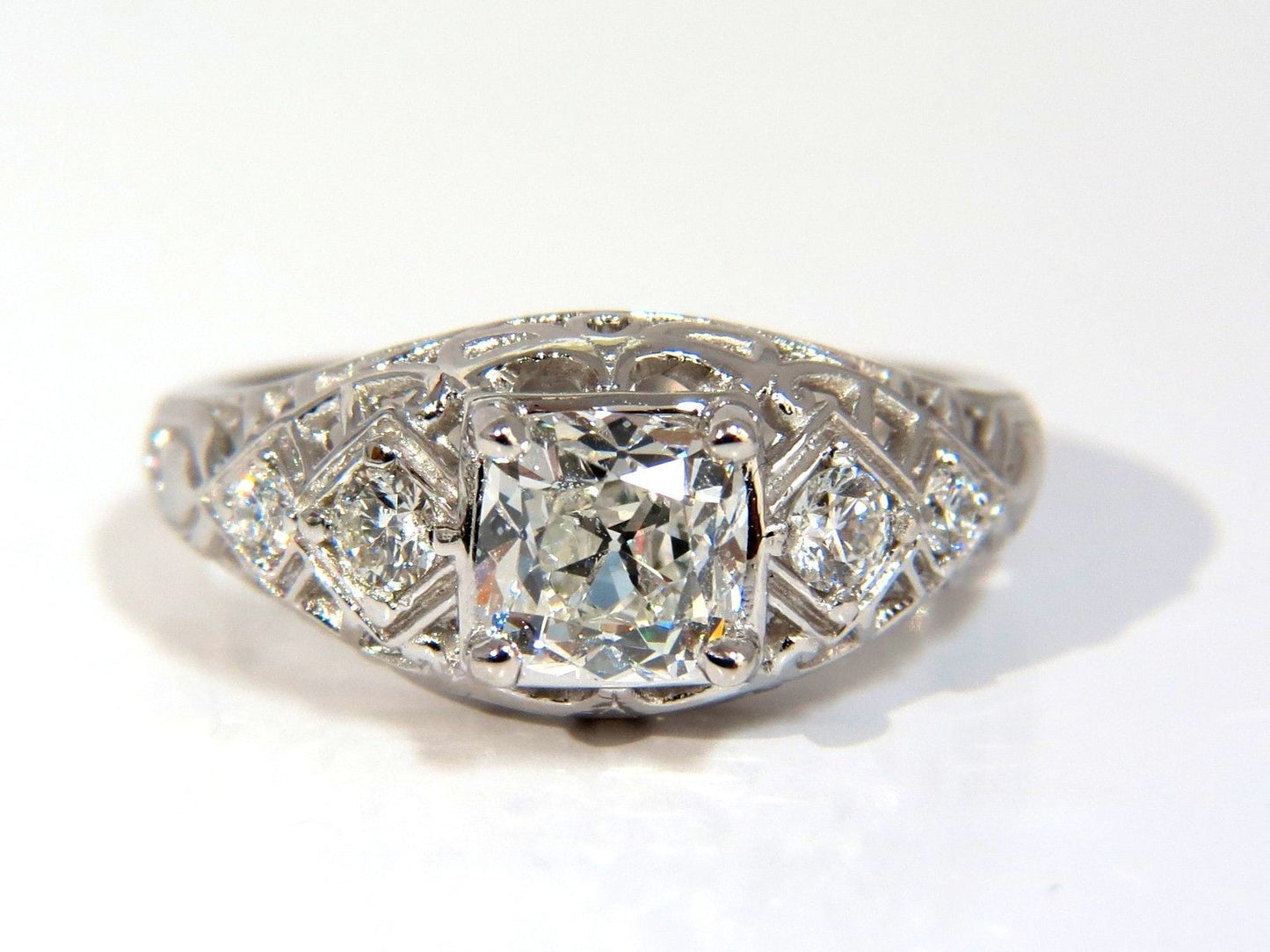 GIA 1.32ct. Cushion Brilliant diamond ring G/ Si-1 Vintage Class Deco 14kt