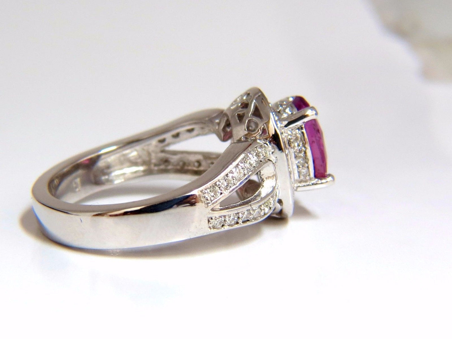 2.68ct natural vivid pink sapphire diamonds ring 18kt split shank mod