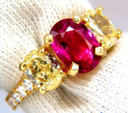 GIA Certified 4.53ct natural No Heat red ruby diamonds ring 18kt fancy yellows