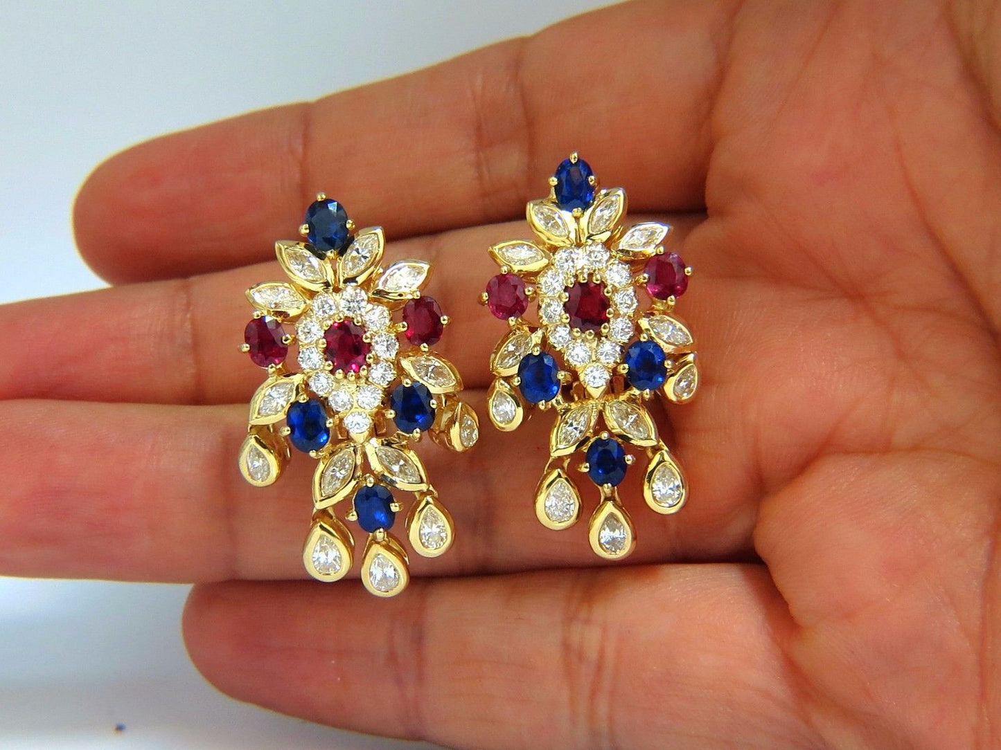 7.00ct natural sapphire ruby diamond dangle earrings 18kt cocktail