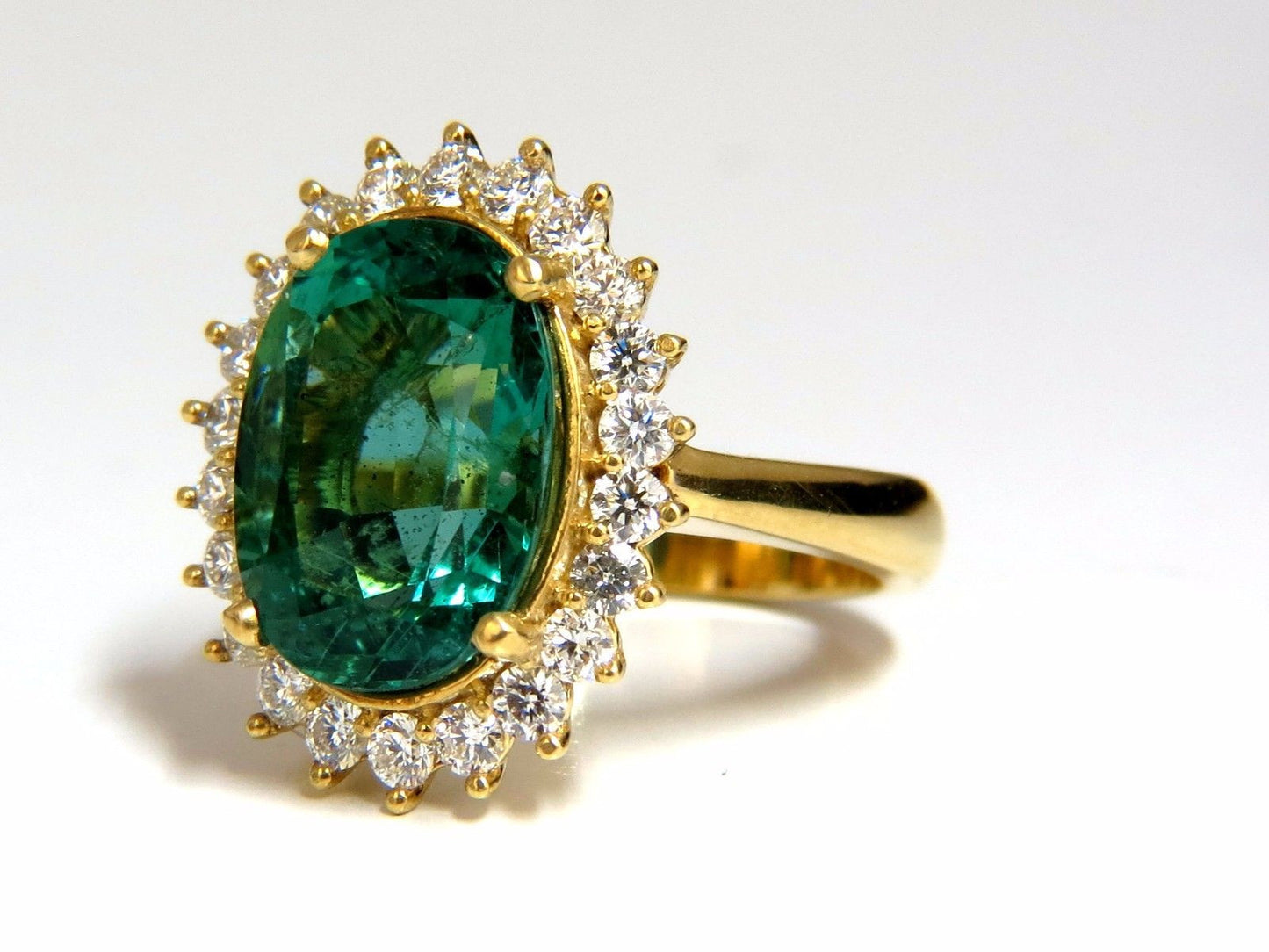 GIA Certified 8.60ct natural green emerald diamonds ring 18kt "F1" Halo Prime