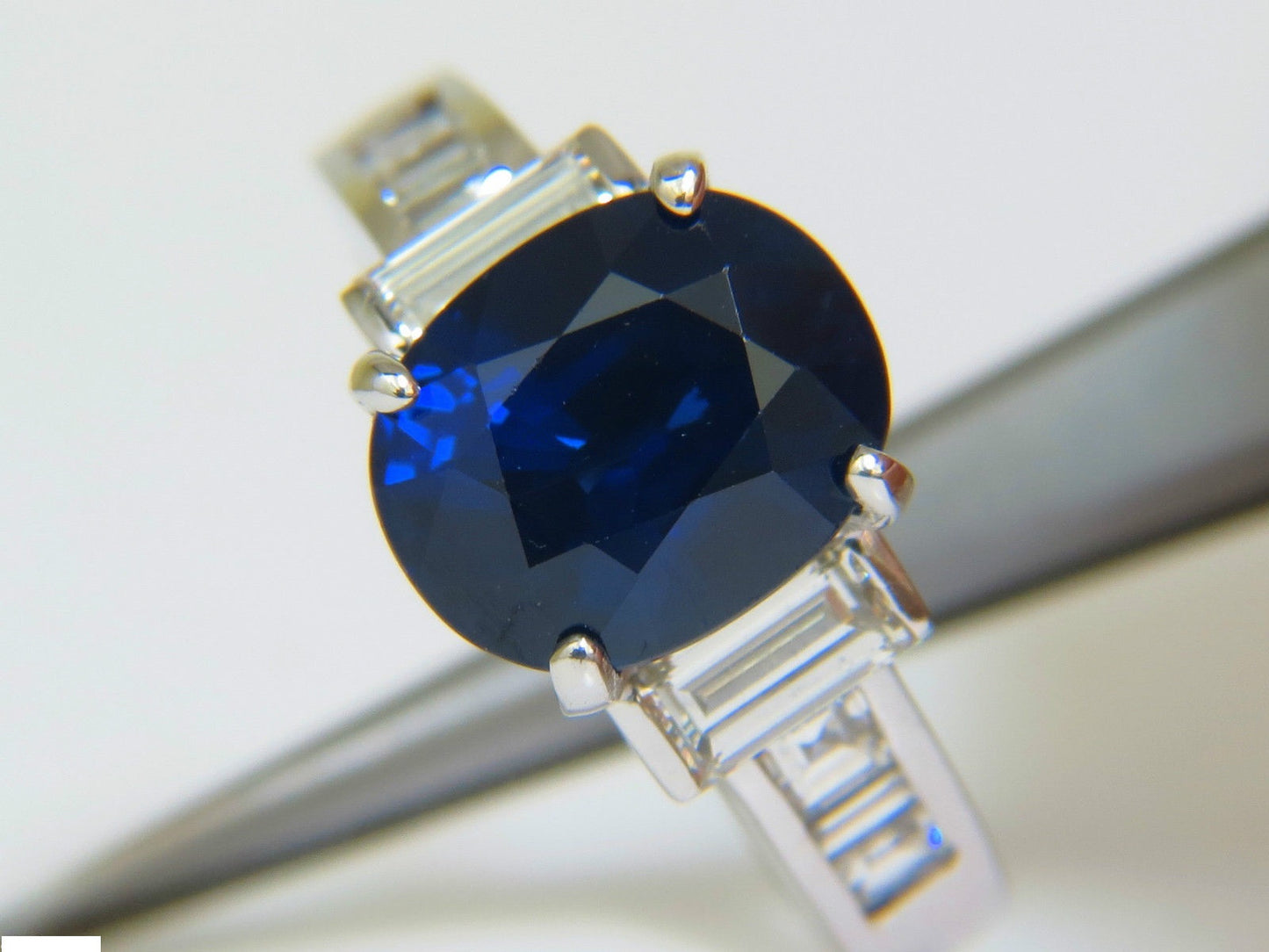 GIA 6.83CT NATURAL GEM ROYAL BLUE SAPPHIRE DIAMOND RING 14KT VS