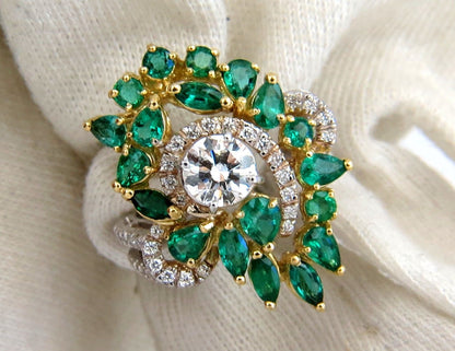 GIA certified 4.06ct. Emerald & Diamonds Cocktail Cluster ring 18kt