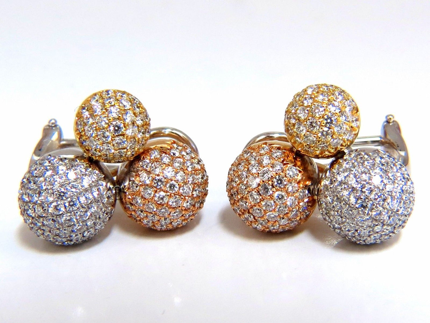 3.70ct Ball Cluster Bead Set diamonds Clip Earrings 18kt