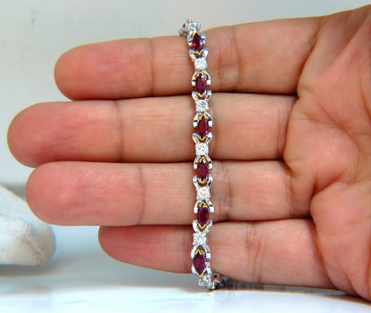 3.50ct Nautral Ruby & 2.50ct Diamonds bracelet 14kt