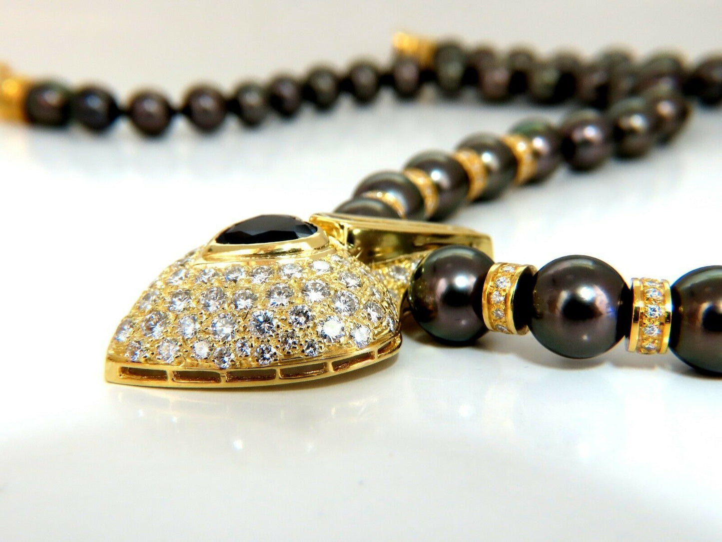 10.75ct Natural Heart Blue Sapphire Diamonds Tahitian Pearls Necklace 18 karat