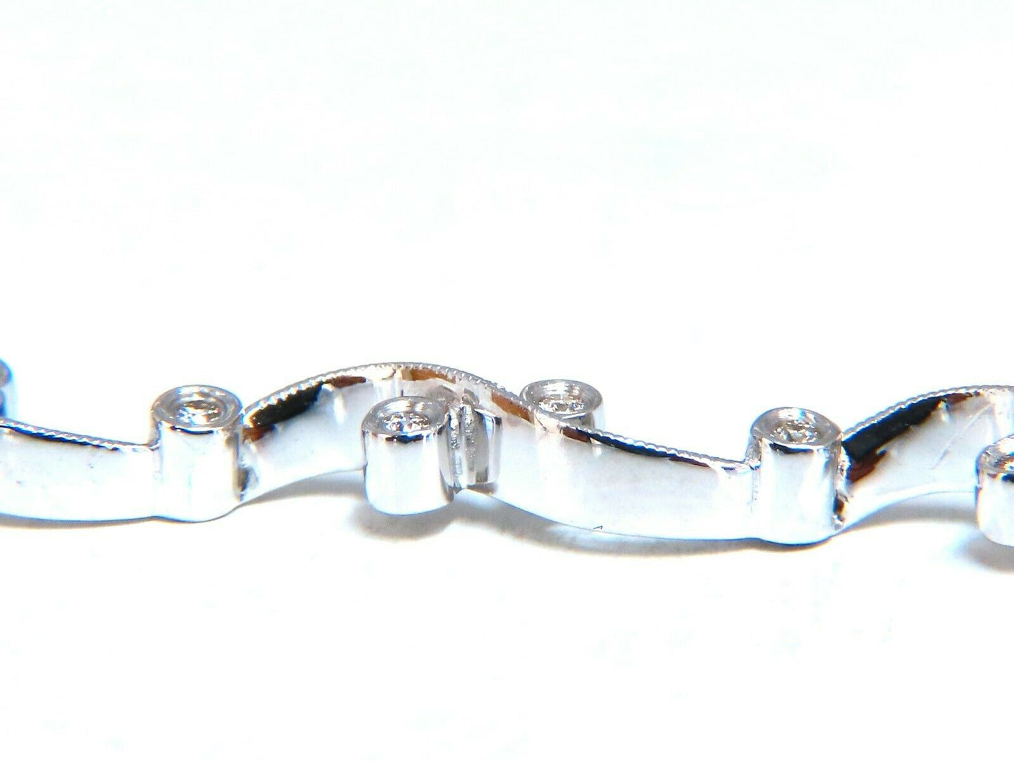 .65ct Natural Diamonds Ivy Vine Linked Bracelet 18 Karat