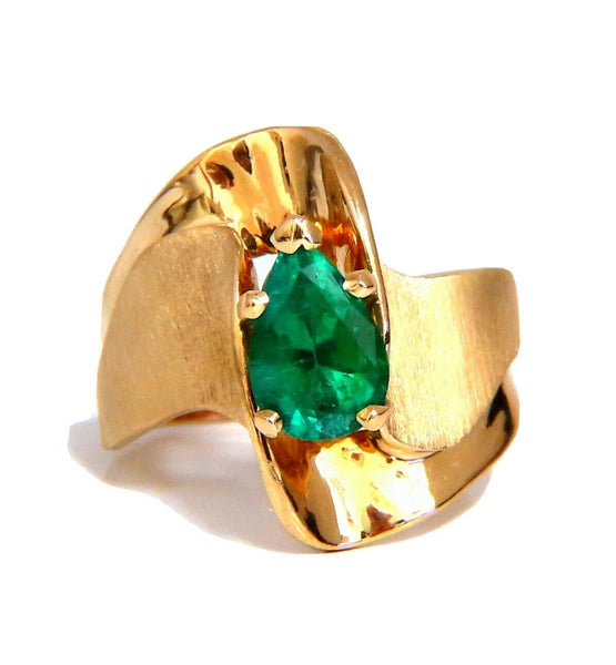 1.44 carat natural pear-shaped emerald vintage satinshine ring 14kt
