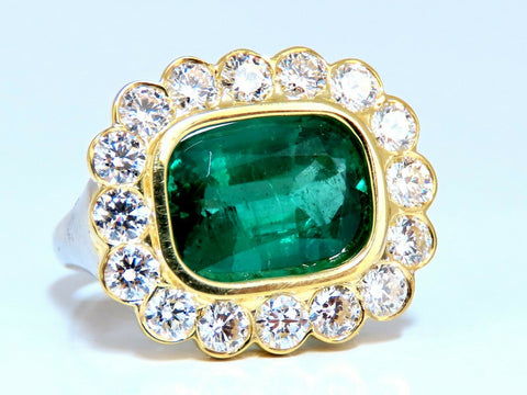 GIA Certified: 4.70ct Natural Emerald Diamonds Ring 18kt Cluster (F2)