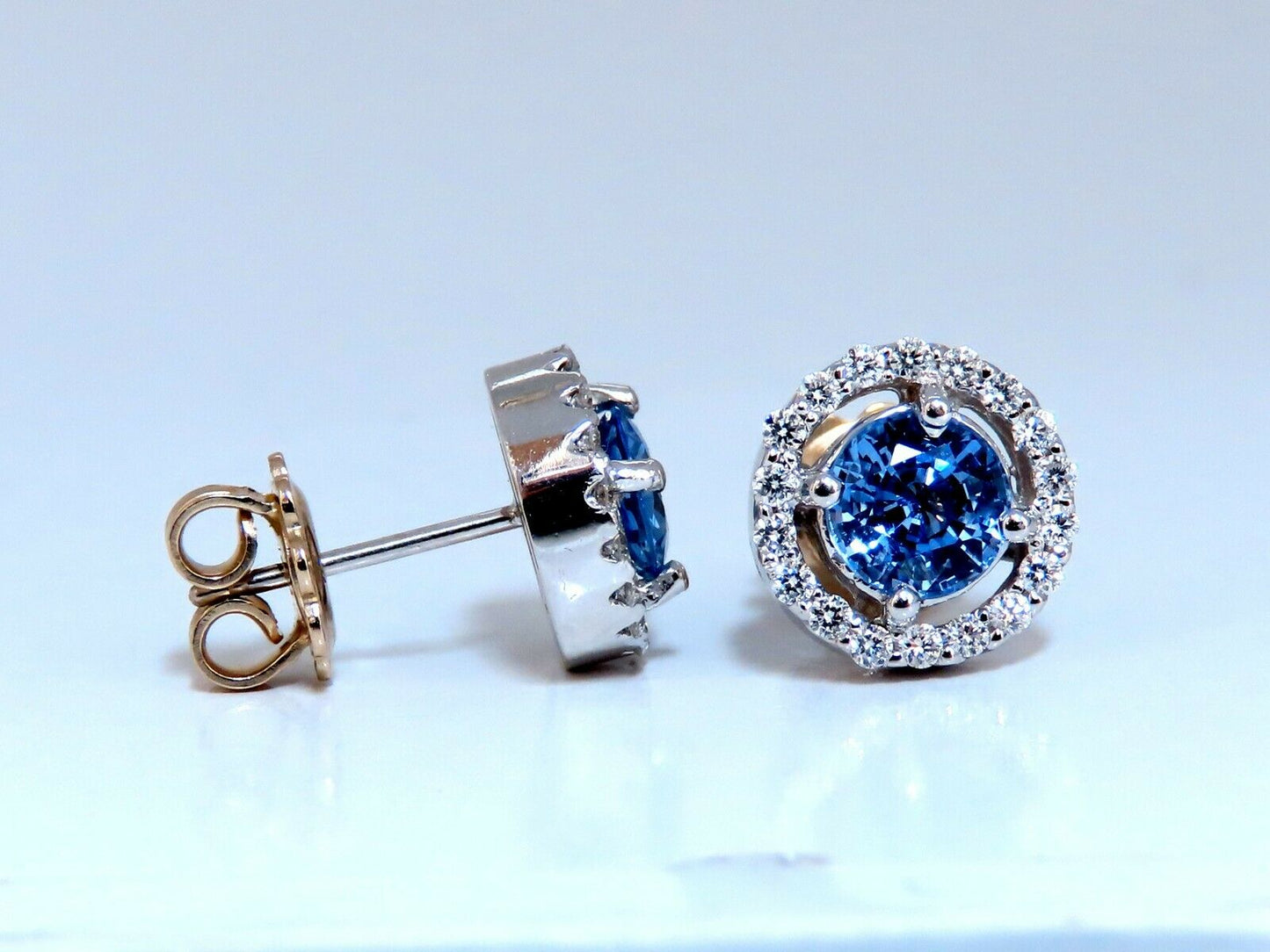 1.75ct Natural Sapphire Diamonds Cluster Earrings 14 Karat gold