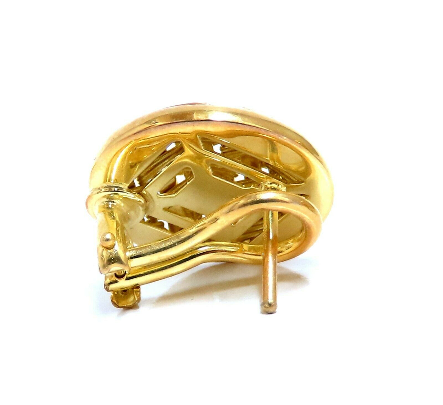 14Kt Gold basket weave pattern earrings 3D Circular Button