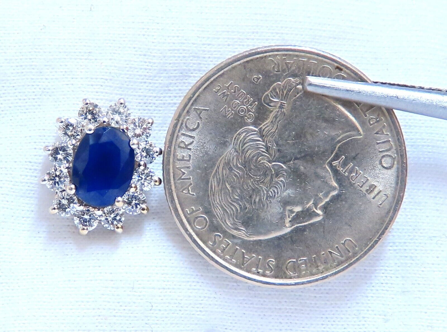 4ct Natural Sapphire Diamonds Cluster Earrings 14 Karat gold