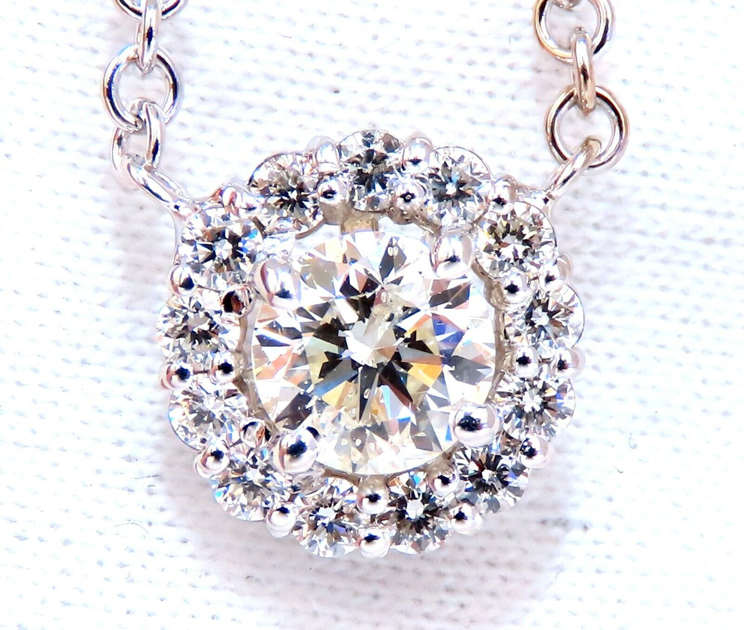 1.09ct natural diamonds halo cluster necklace 14kt