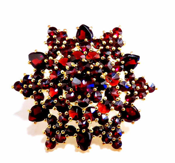 Cosmopolitan 14kt Gold Garnet Pin 14kt