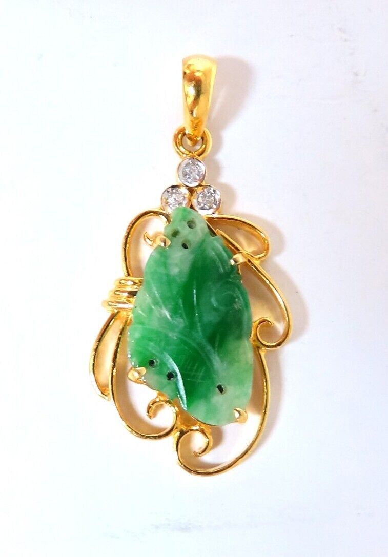 Natural Jade Carved Diamond Pendant 18kt