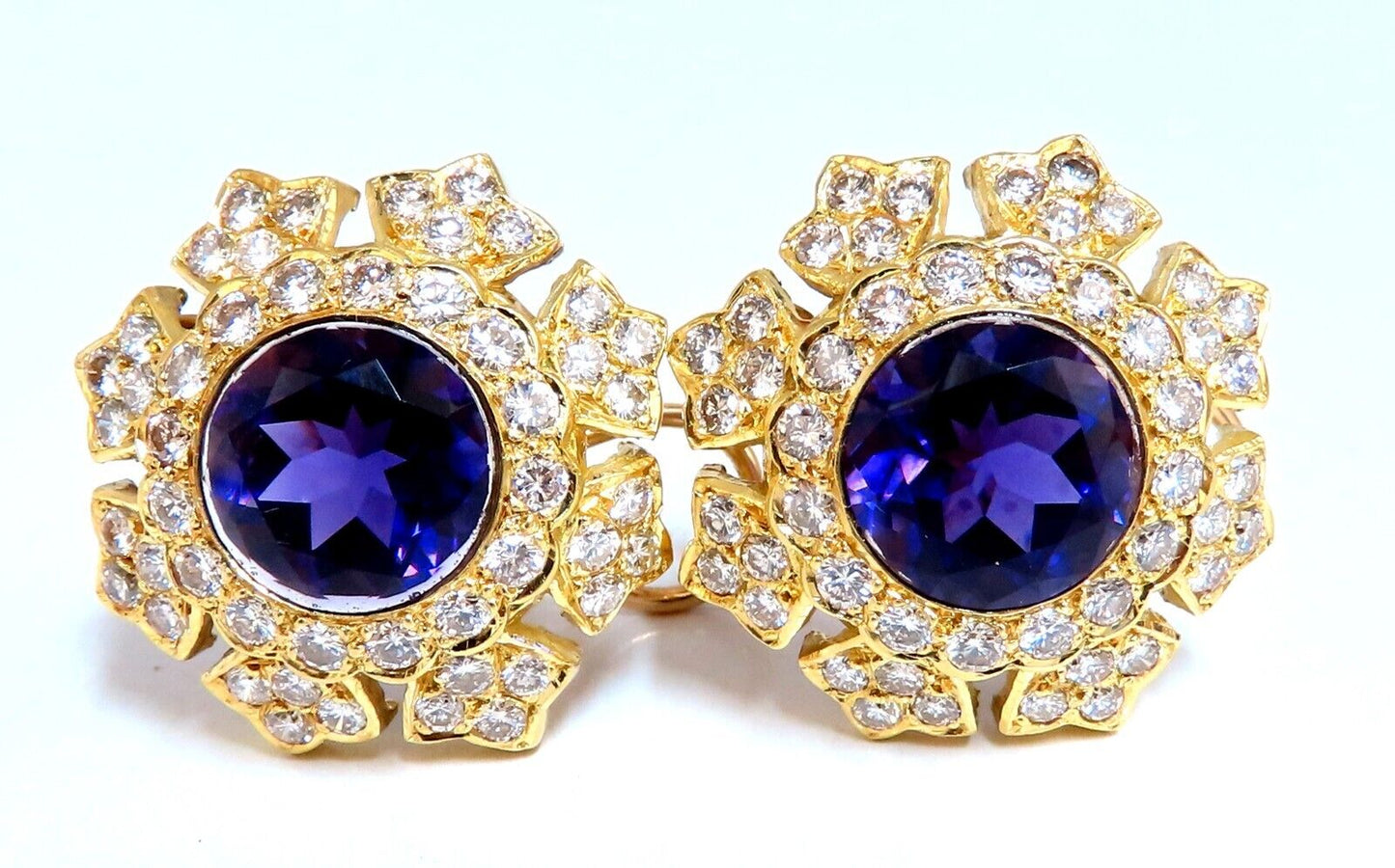 23.50ct Natural Round Bright Purple Diamond Clip Earrings 18kt