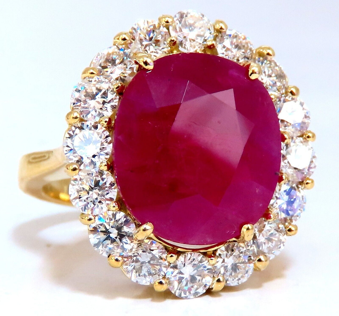 GIA certified 11.90ct natural ruby diamond ring 18kt classic halo