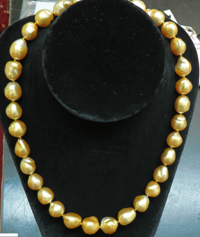 18KT 16.6M NATURAL SOUTH SEA GOLDEN PEARLS NECKLACE 1.50CT DIAMOND CLASP