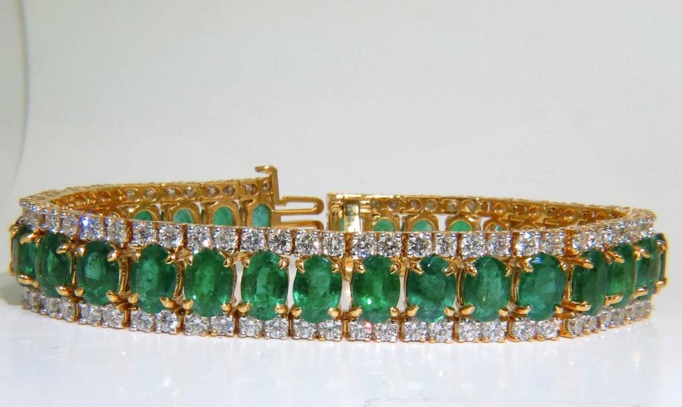 27.65 Carat Natural Vivid Green Emerald Diamond Bracelet F/VS 14kt Ref 12324