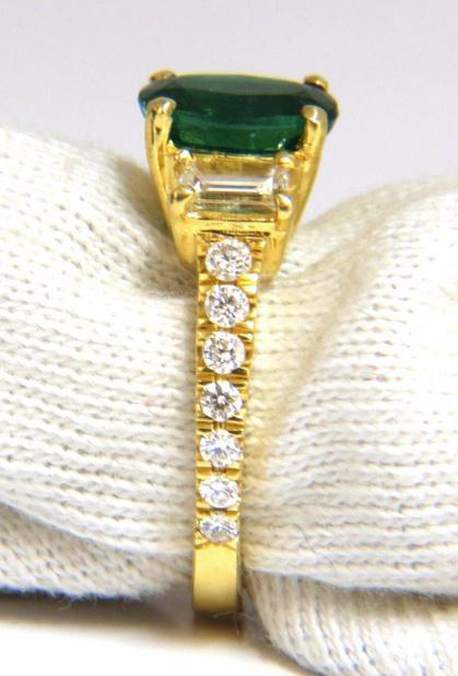 GIA Certified 2.68 Carat Natural Emerald Diamonds Ring 18kt Ref 12348
