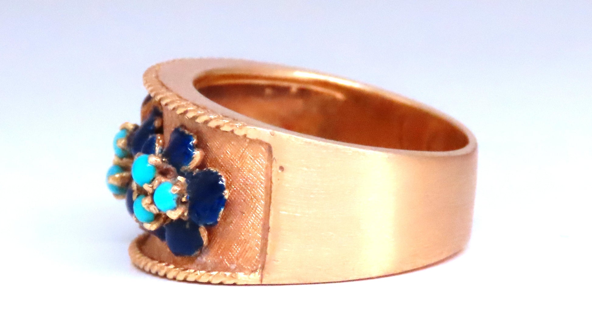 .50ct Natural Turquoise Blue Daisy Petal Vintage Ring 18kt Gold Ref 12300