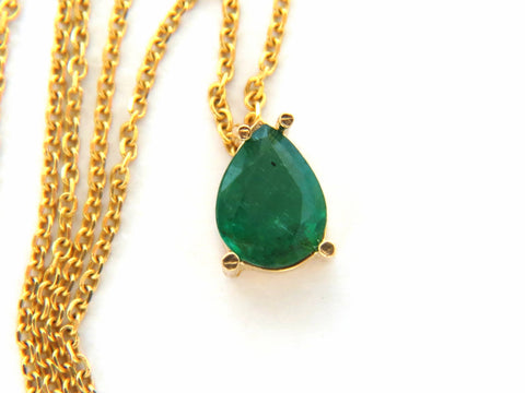 1.44ct pear shape emerald necklace