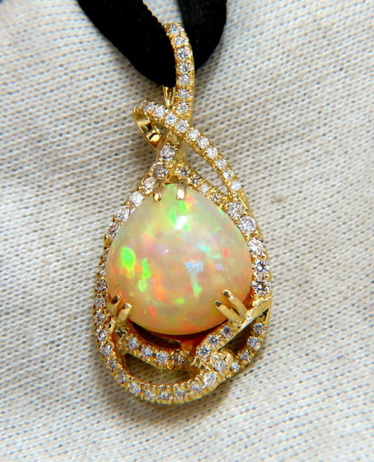 GIA Certified 10.91ct Natural Opal Diamonds Pendant 18 Karat